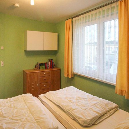 Stunning Apartment In Graal-Mueritz With Kitchen Екстериор снимка